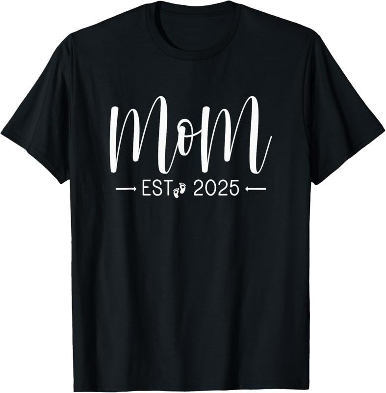 100% Cotton Mom Est 2025 New Mom and Dad Matching Mom To Be 2025 T-Shirt Hoodie, Sweatshirt | GrindPrints.com