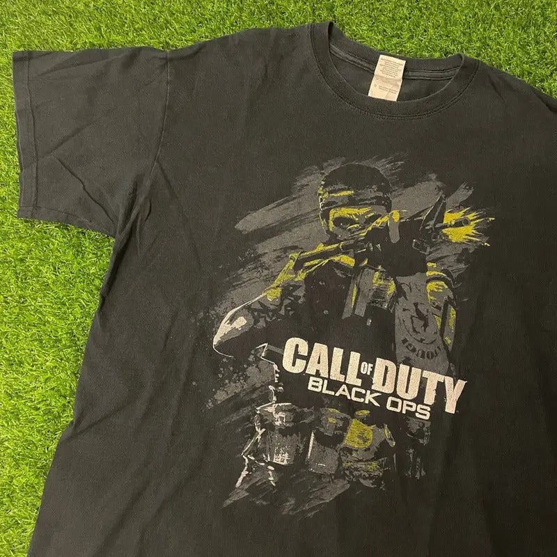 2010 Call of Duty Black Ops Game Promo Tee Hoodie, Sweatshirt | GrindPrints.com