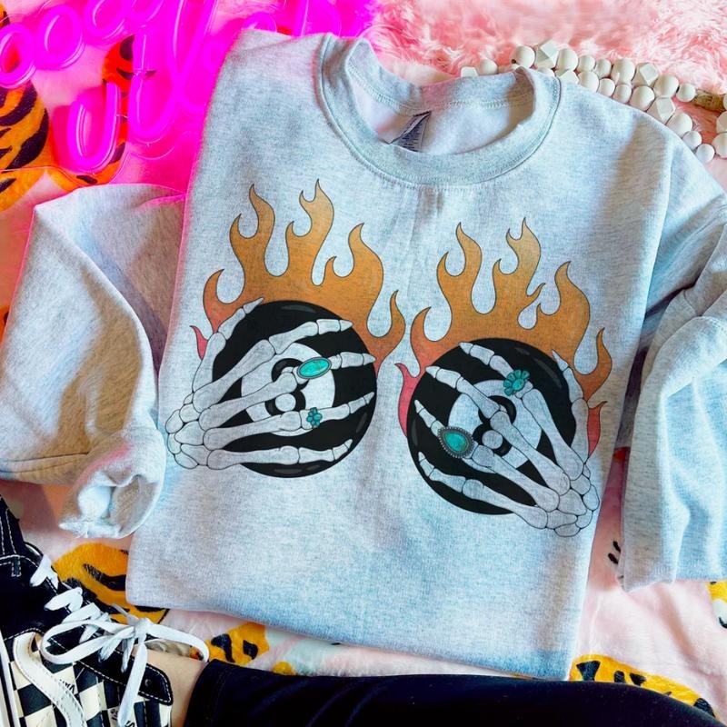 8 Balls Fire Vintage Western Cowgirl Outfits Western Stuff Tops Country Concert Outfits Western Clothes T-Shirts, Hoodie, Sweatshirt