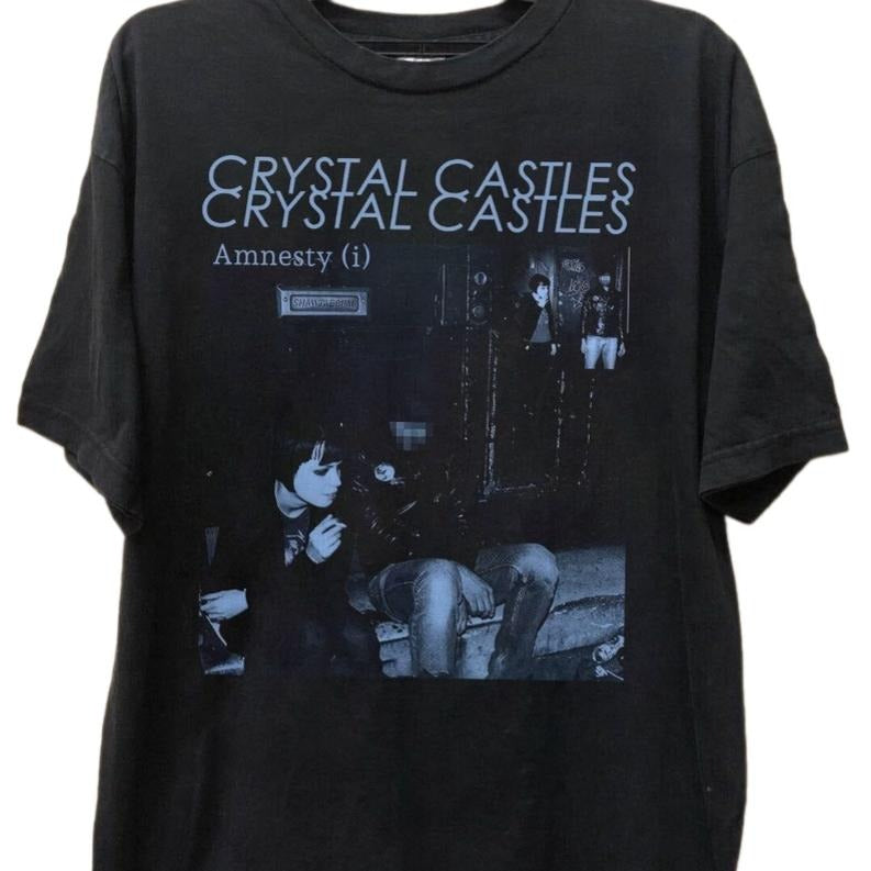 90s Band Crystal Castles Music Tour Shirt Crystal Castles Castles Alice Glass & Ethan Kath Classic Collar Top T-Shirts, Hoodie, Sweatshirt
