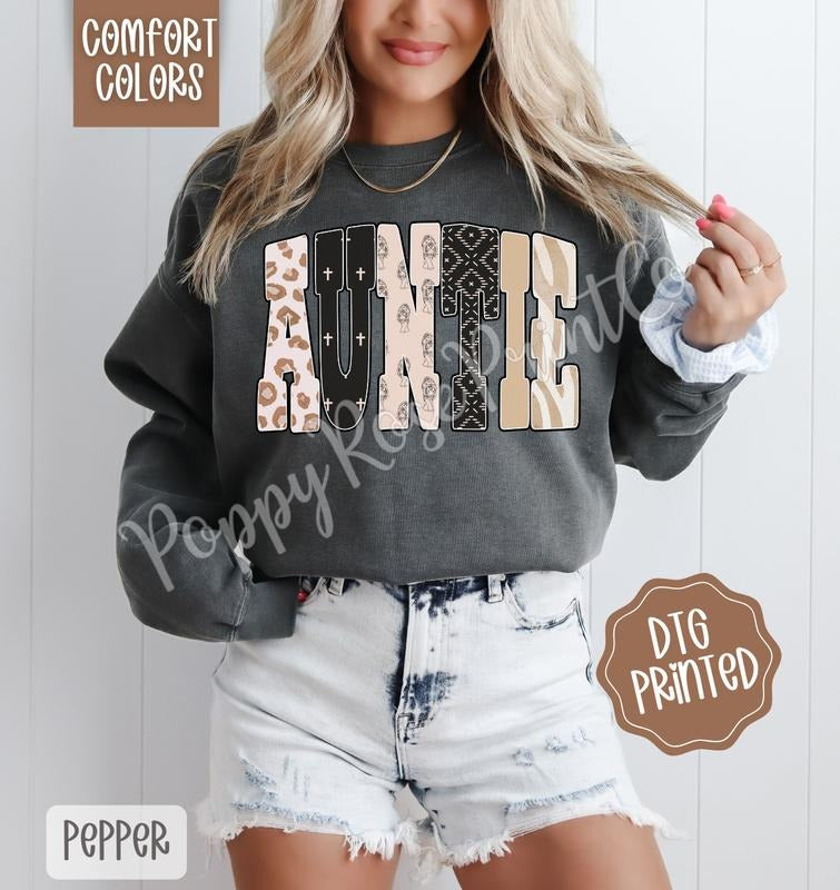 Auntie Tiger Comfort Colors Sweatshirt, Trendy Women's Crewneck T-Shirts, Hoodie | GrindPrints.com