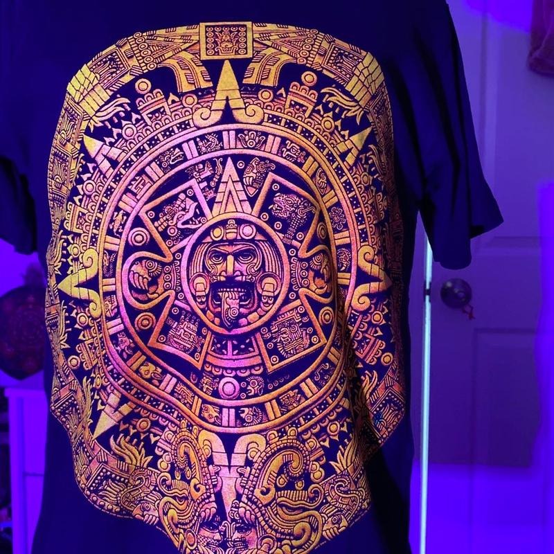 Aztec calendar T-shirt Hoodie, Sweatshirt | GrindPrints.com