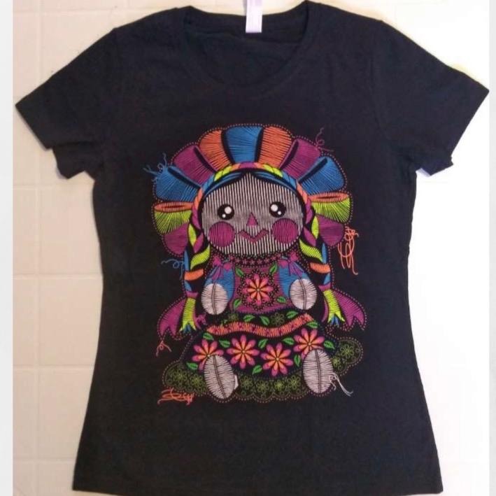 Blusa exclusiva para dama de Muñequita Cotton T-Shirts, Hoodie, Sweatshirt | GrindPrints.com