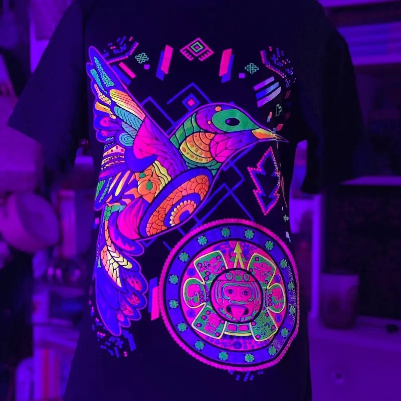 Colibri con calendario azteca T-shirt Cotton Black Hoodie, Sweatshirt | GrindPrints.com