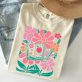Comfort Colors Teacher Shirt, Retro Teacher Flower Shirt, Teacher Life T-Shirt for Teach Appreciation, Back To School,...