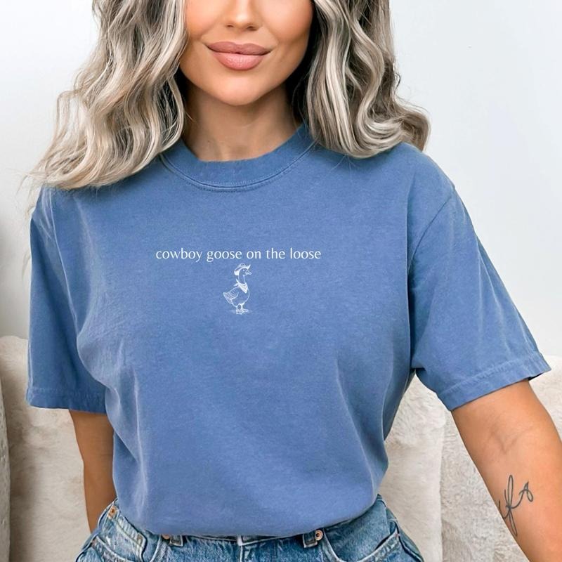 Cowboy Goose Comfort Colors Shirt, One Silly Goose Tee, Got Too Silly Meme Gift Cotton Fabric Top Womenswear Hoodie,...