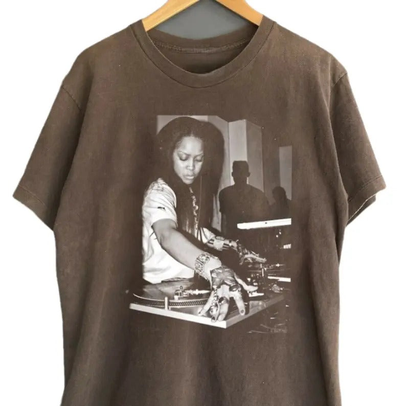 Erykah Graphic Shirt, Unisex Cotton Top Tee, Erykah Badu Tour Shirt, Gifts for Music Fan Hoodie, Sweatshirt | GrindPrints.com