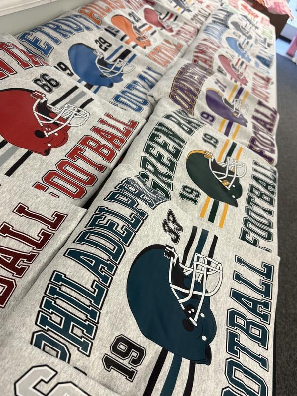 Football Favorite City Unisex Gildan Sweatshirt T-Shirts, Hoodie | GrindPrints.com