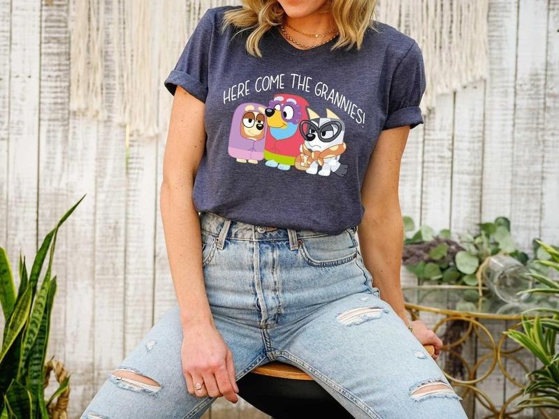 Here Come The Grannies T-Shirt DRG, Bluey T-Shirt DRG, For Grannies, Trip T-Shirt, Bingo T-Shirt, Bluey Characters,...