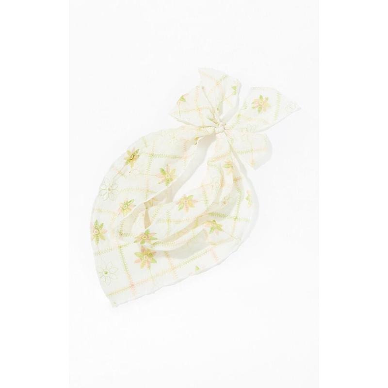 LA Hearts Women's Flower Embroidered Headscarf T-Shirts, Hoodie, Sweatshirt | GrindPrints.com