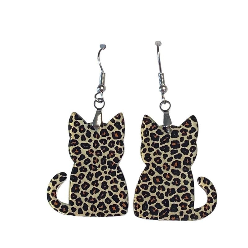 Leopard Cat Earrings T-Shirts, Hoodie, Sweatshirt | GrindPrints.com