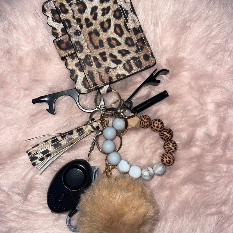 Leopard wristlet keychain T-Shirts, Hoodie, Sweatshirt | GrindPrints.com