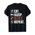 Lineman Art For Men Women Football Player Offensive Lineman T-Shirt  Made in USA Hoodie, Sweatshirt | GrindPrints.com