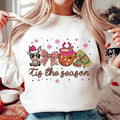 [Made-to-order] Mexican tamales Coquette Christmas Sweater, Pan Dulce Pink Christmas Tree Gift, Spanish Feliz Navidad...