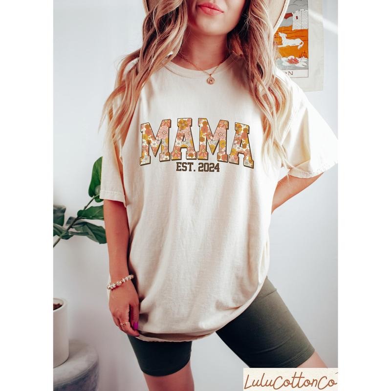 Mama Est 2024, Floral Mama Shirt, Groovy Mama Shirt Best Price Hoodie, Sweatshirt | GrindPrints.com