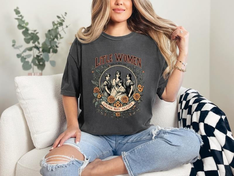 Medusa T Shirt, The Female Gaze Medusa Greek Mythology Goddess Shirt, Snake Shirt Hoodie, Sweatshirt | GrindPrints.com