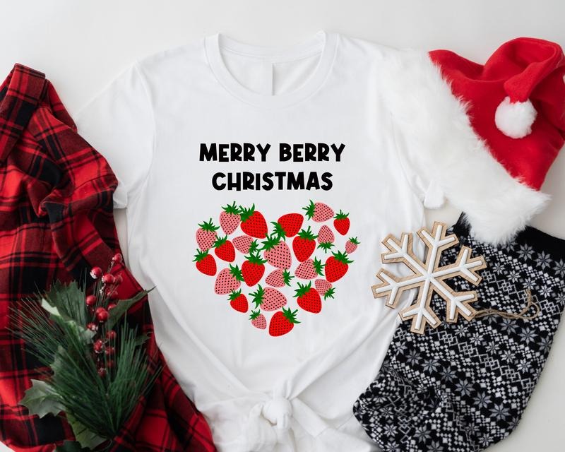 Merry Berry Christmas Shirt, Strawberry Lover Christmas Gift T-Shirt, Cute Holiday Fruit Tee, Strawberries Short Sleeve....