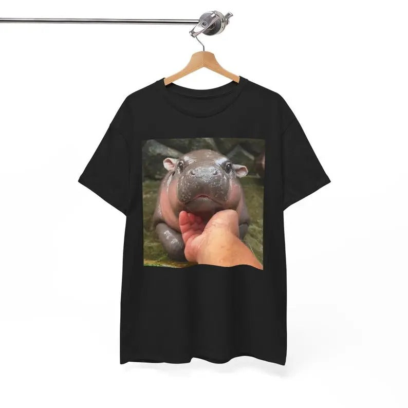 Moo Deng Baby Hippo T-Shirt, Moo Deng T-Shirt, Moo Deng Gift, Baby Hippo T-Shirt, Zoo Baby Hippo T-Shirt, Baby pygmy...