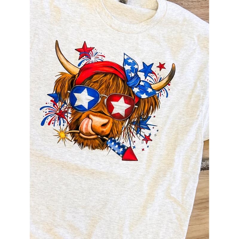 Patriotic Cow Graphic Top T-Shirts, Hoodie, Sweatshirt | GrindPrints.com