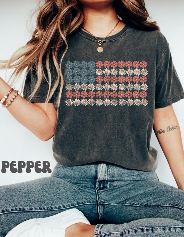 Retro American Flag Shirt, 4th of July Shirts, Womens Fourth of July Shirt Hoodie, Sweatshirt | GrindPrints.com