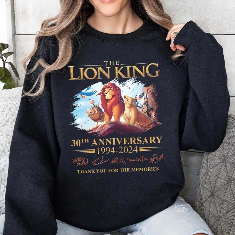 Retro The Lion King Group Characters Comfort Colors Sweatshirt, Mufasa Simba Timon Pumbaa, Family Matching T-shirt, 2024...