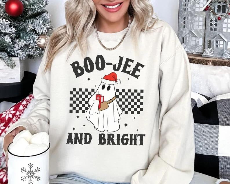 Santa Ghost Boo Jee Bright Cute Ghost Spooky Funny Xmas Shirt Retro Ghost T-Shirts, Hoodie, Sweatshirt