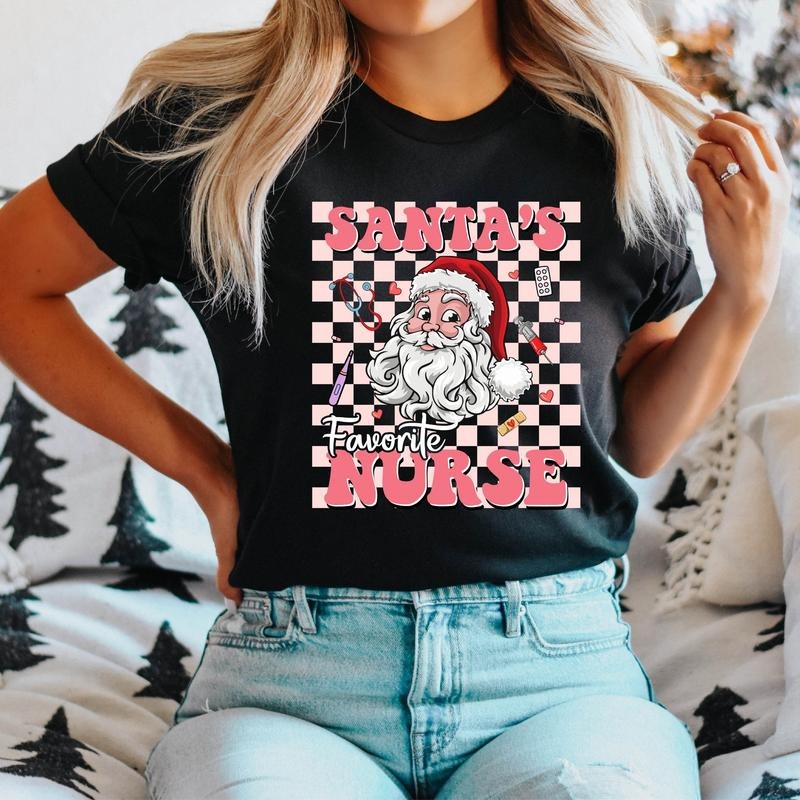 Santa'S Favorite Nurse Shirt Shirt Nurse Xmas Nursing School Xmas Nurse Student T-Shirts, Hoodie, Sweatshirt