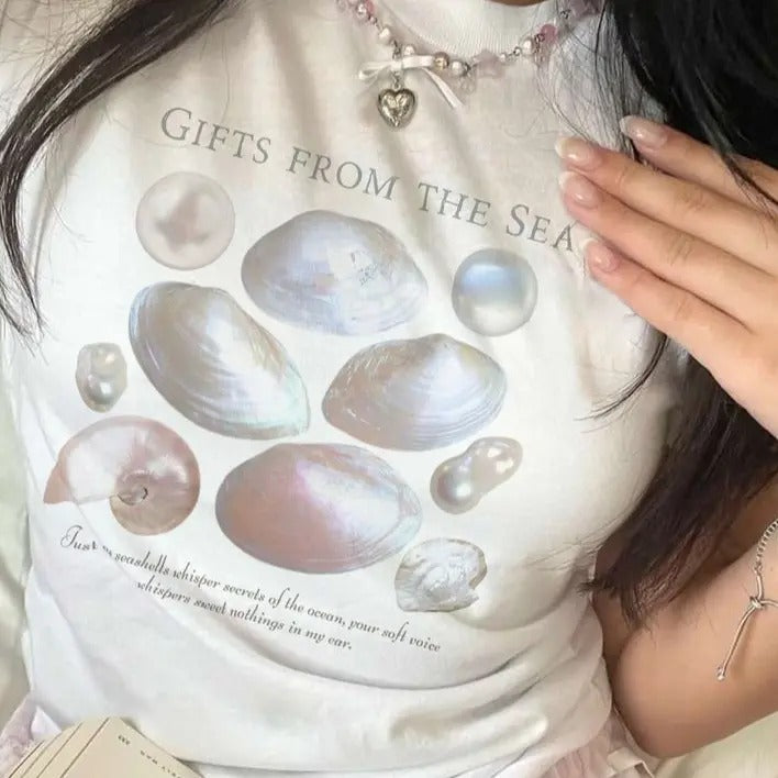 Seashell Aesthetic T-Shirt Seashell Baby Tee Coquette Clothing Aesthetic Summer Clothes Vintage Graphic T Shirt Aesthetic...