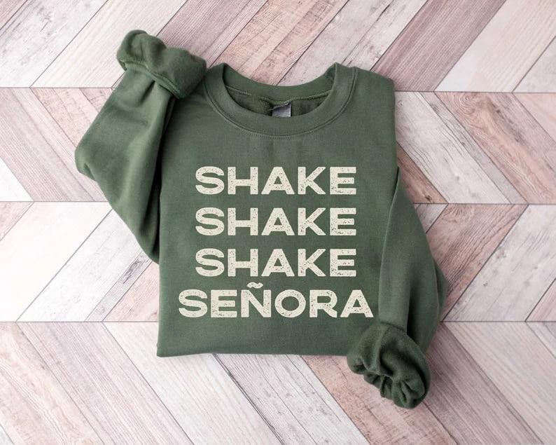 Shake Shake Shake Señora T-Shirt, Halloween t-shirt, Halloween shirt, fall shirt, funny halloween shirt, Halloween...