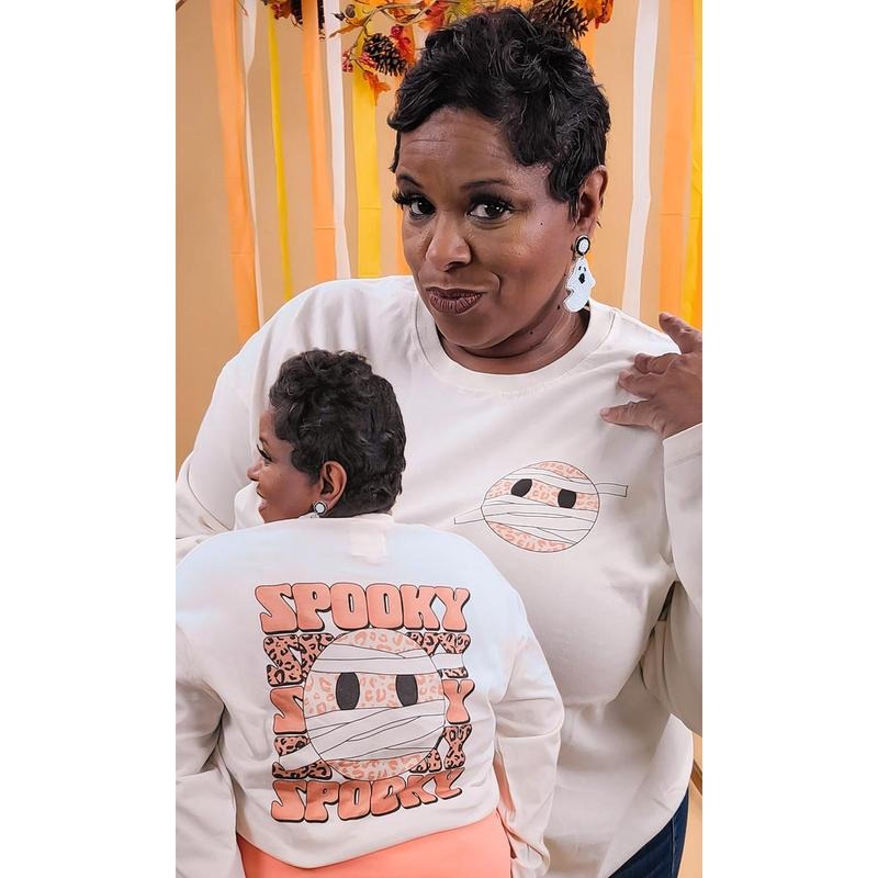 Spooky Leopard Smiley Graphic Boyfriend Long Sleeve T-Shirt Hoodie, Sweatshirt | GrindPrints.com