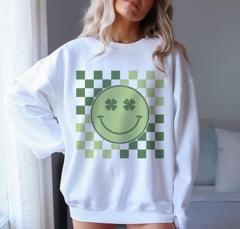 St. Patricks Day Retro Clover Smiley SWeatshirt Womenswear Hoodie T-Shirts | GrindPrints.com