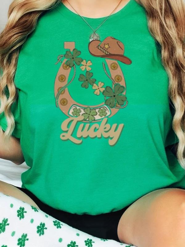 St. Patrick's Day | Lucky Horseshoe Tee Hoodie, Sweatshirt | GrindPrints.com