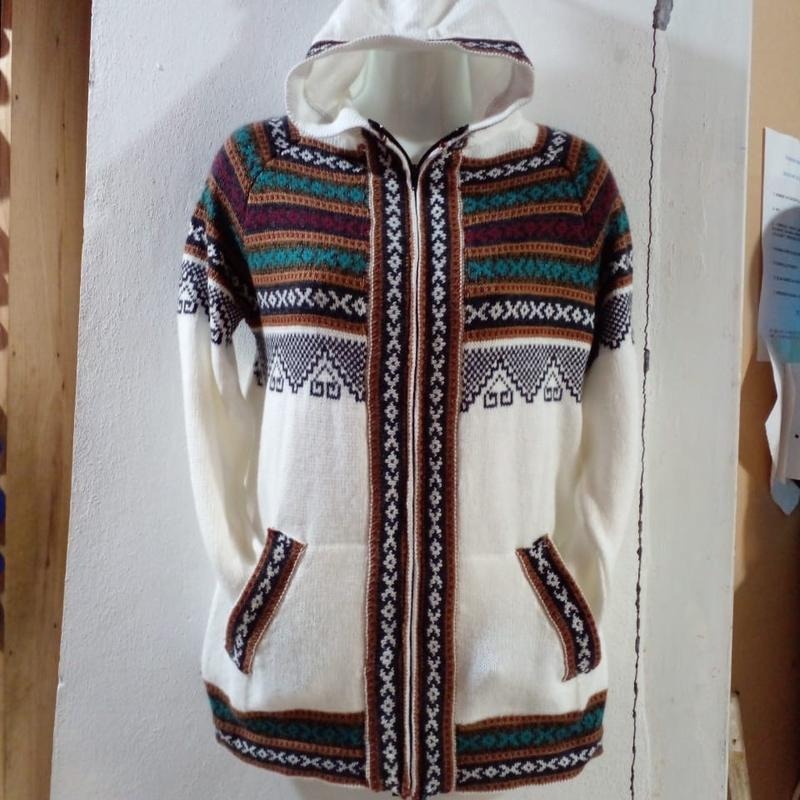 Sueter peruano size M unisex Cotton Casual Menswear T-Shirts, Hoodie, Sweatshirt | GrindPrints.com