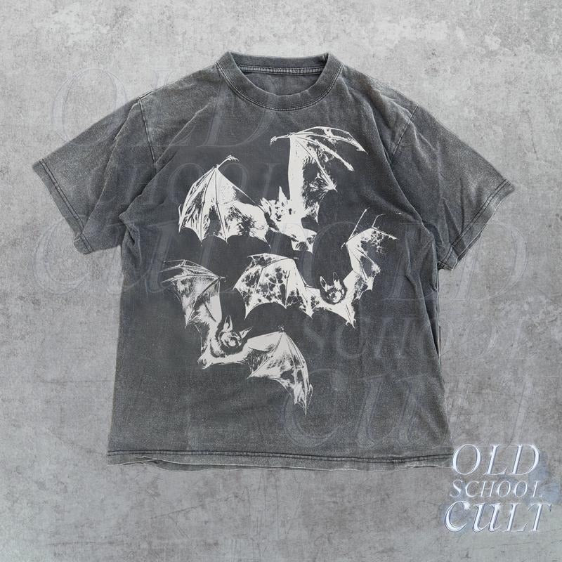 Three Bats Y2k T-Shirt, Vintage 90s Style Bat T-Shirt, Washed Retro Gothic Shirt, Unisex Adult Grunge 2000s Graphic...