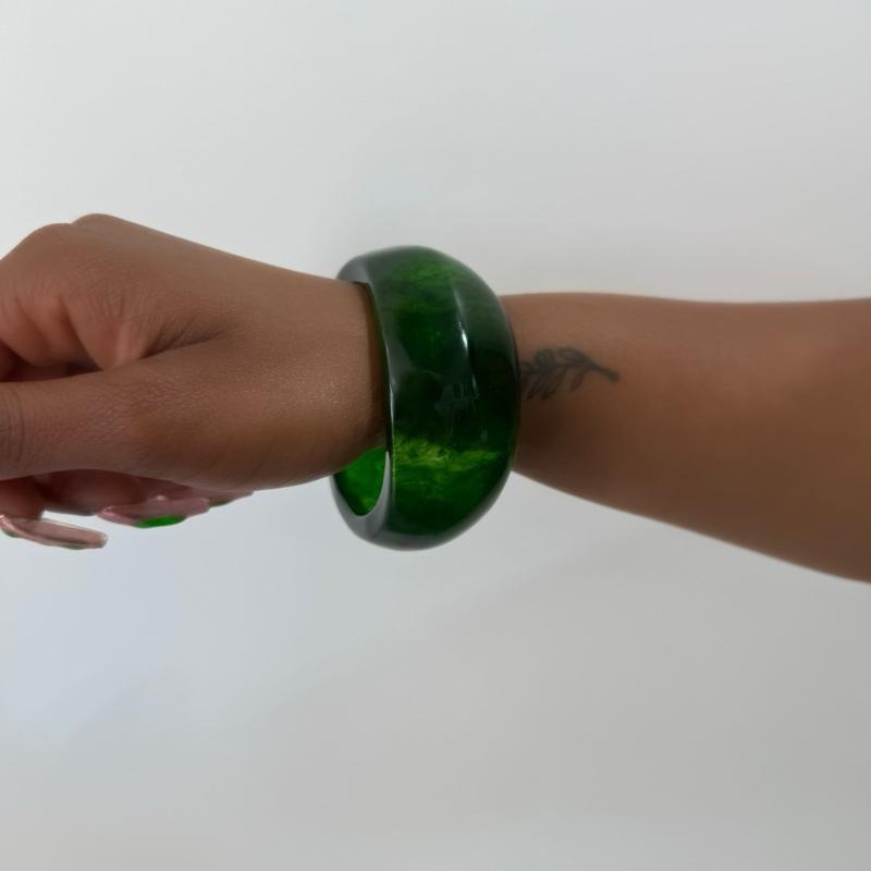 Tropic Glow Crystal Green Acrylic Bangle - Vibrant Green Design for Versatile Accessory Use T-Shirts, Hoodie, Sweatshirt