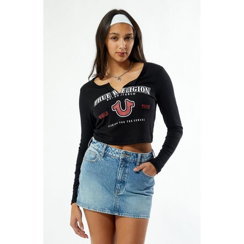 True Religion Women's Horseshoe Logo Ribbed Long Sleeve Baby T-Shirt Hoodie, Sweatshirt | GrindPrints.com