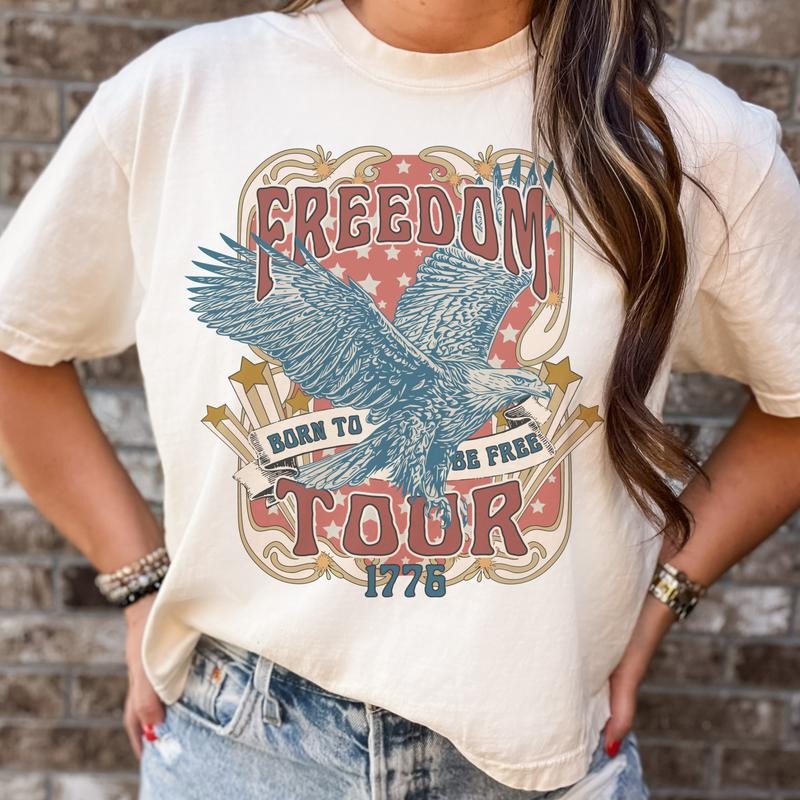 USA T-Shirt Freedom Tour USA Tee Independence USA Eagle Top Freedom Tour 1776 T-Shirt Womens Patriotic Top Vintage...