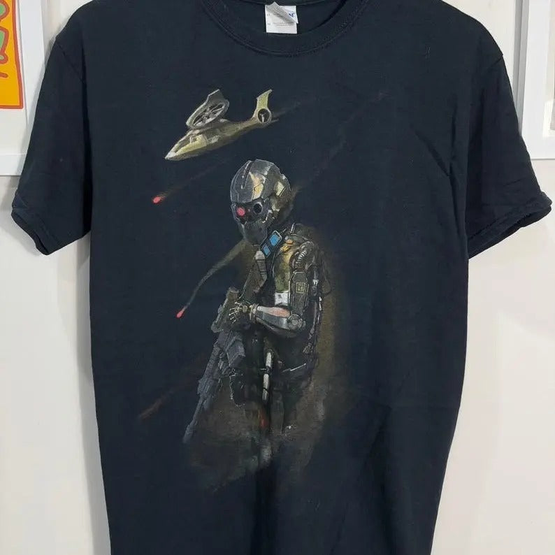 Vintage 00s Call of duty Shirt size Cotton Menswear Cotton Menswear Top Decoration Hoodie, Sweatshirt | GrindPrints.com