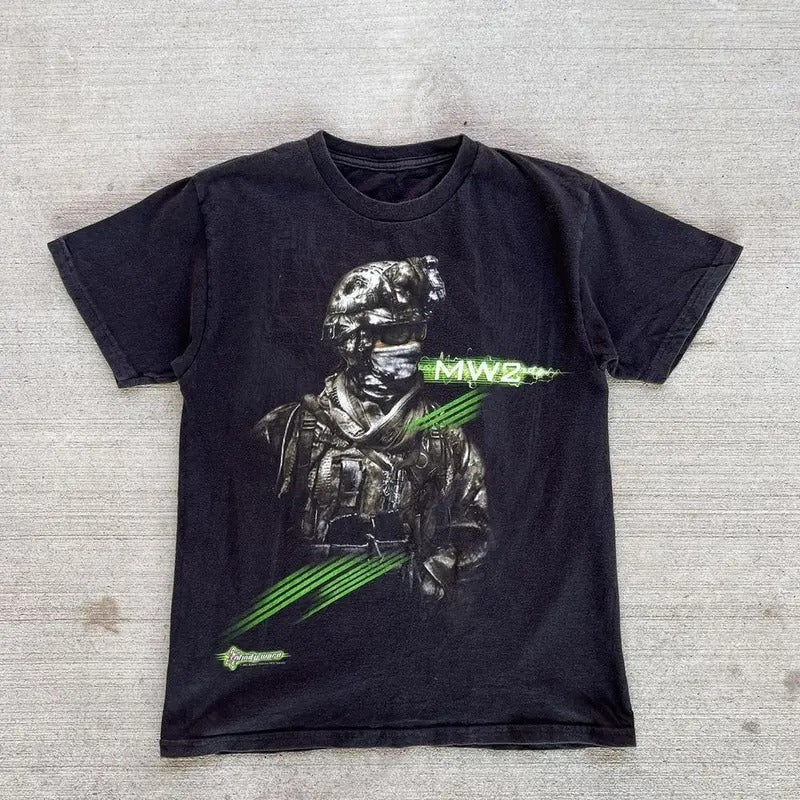 Vintage Call of Duty MW2 graphic tee All Size, All Color Hoodie, Sweatshirt | GrindPrints.com