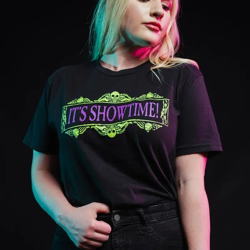 WOMEN'S IT'S SHOWTIME BOYFRIEND FIT T-SHIRT - BLACK, graphic tee, trendy shirt Hoodie, Sweatshirt | GrindPrints.com