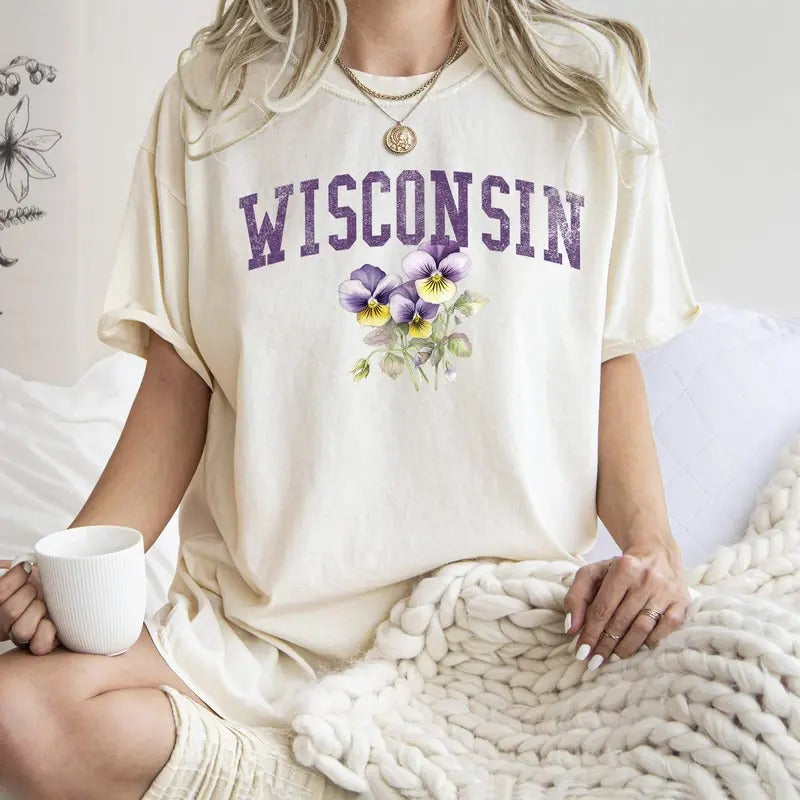 Wisconsin State Flower Comfort Colors Tshirt, Women's Hoodie, Sweatshirt | GrindPrints.com