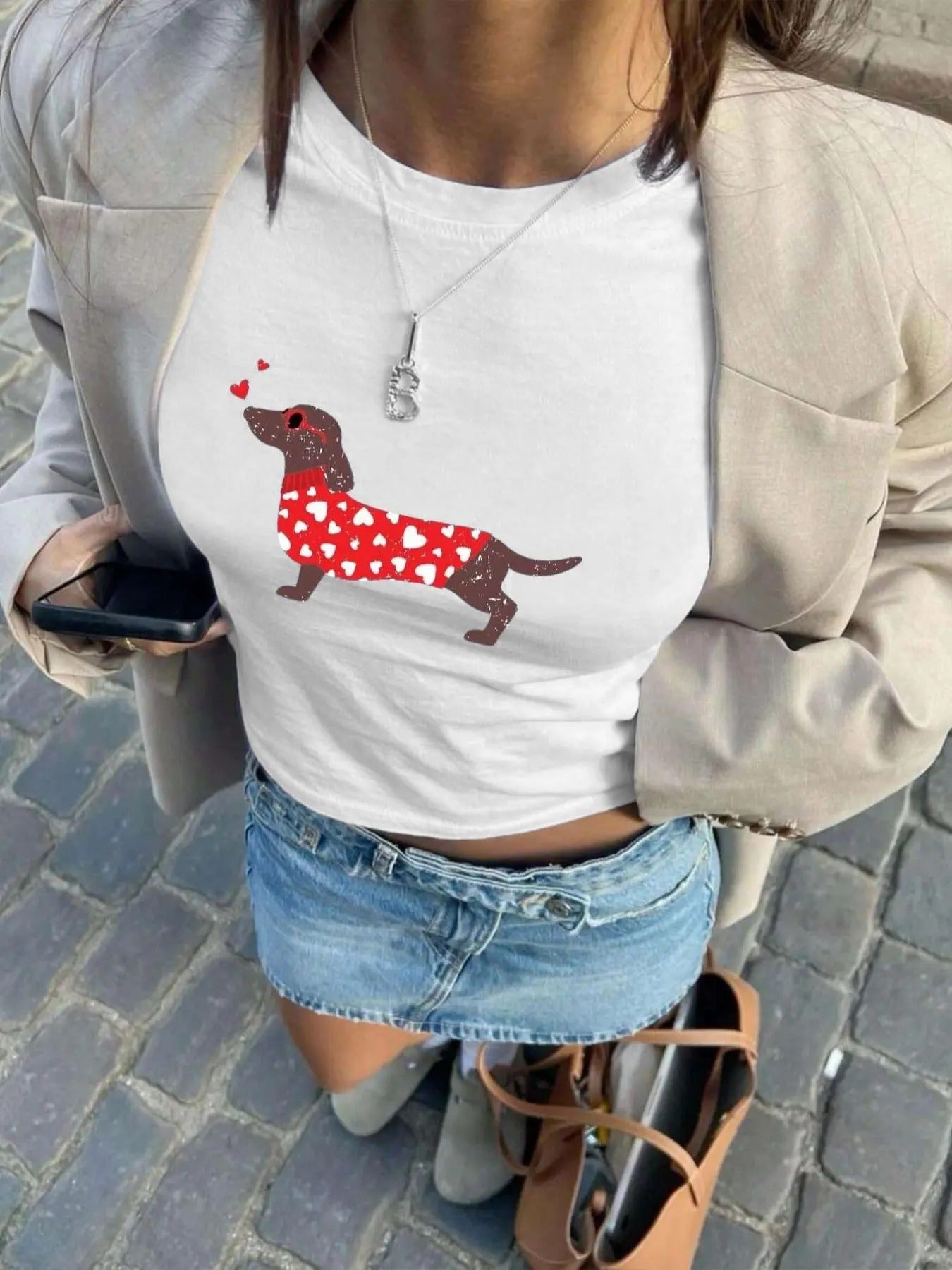 Women's Dachshund Dog Print Round Neck Crop Tee, Casual Short Sleeve Crew Neck T-shirt for Summer, Fashion Women's Top...