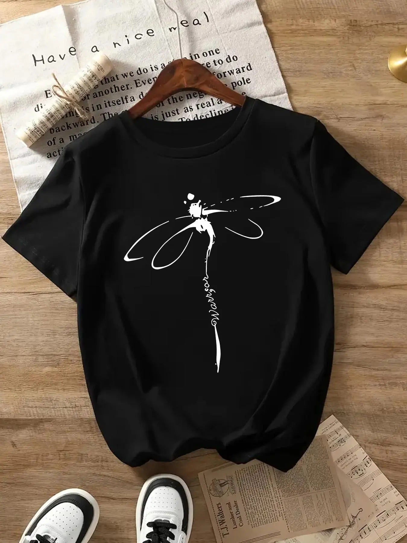 Women's Dragonfly Print Round Neck Tee, Casual Short Sleeve Crew Neck T-Shirt for Daily Wear, Ladies Clothes for All...