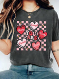 Women's Letter & Heart Print Round Neck Tee, Vintage Trendy Casual Short Sleeve T-shirt for Daily Wear, Ladies Summer...