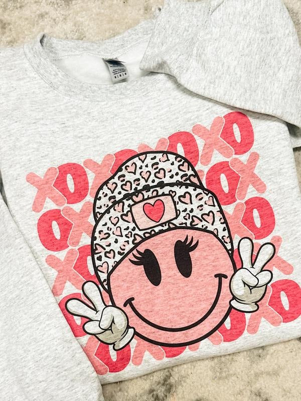 XOXO Smiley Graphic Top T-Shirts, Hoodie, Sweatshirt | GrindPrints.com