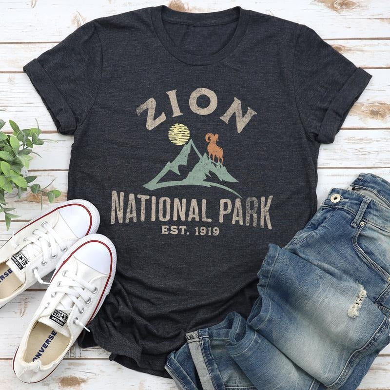 Zion National Park T-Shirt Hoodie, Sweatshirt | GrindPrints.com